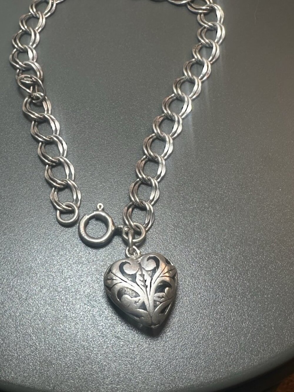 Vintage 925 Sterling Silver Double Curb Link Charm Bracelet Puffy Heart - Picture 6 of 7